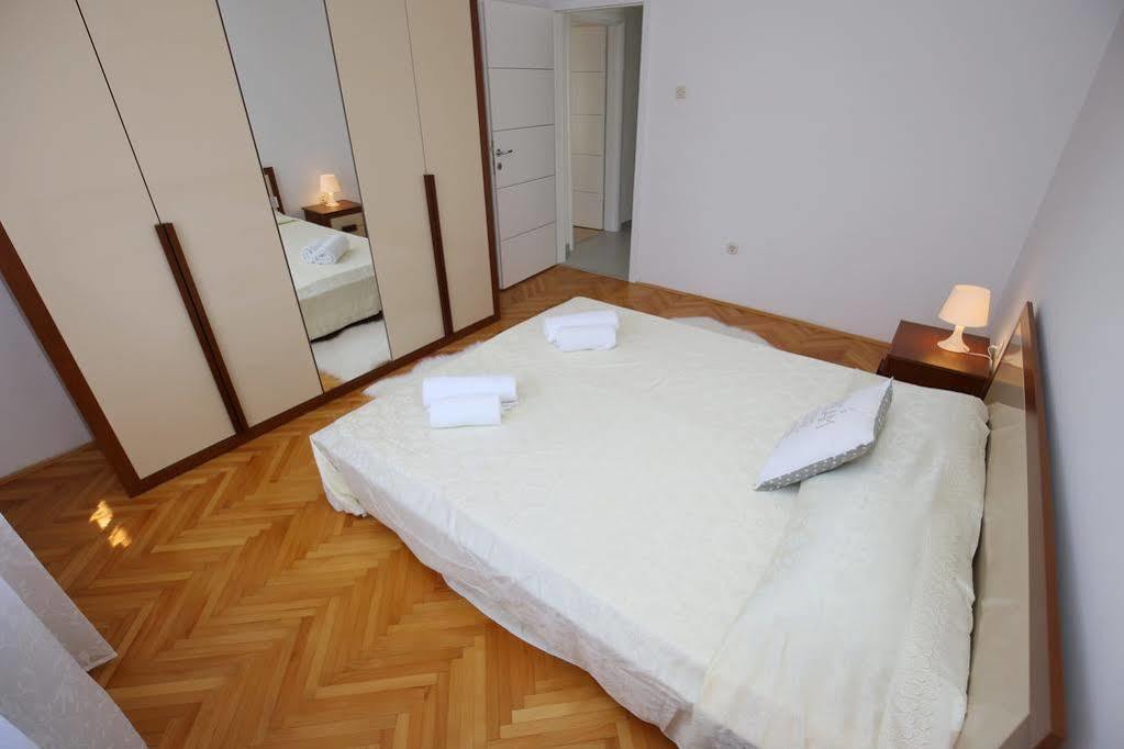Apartments Martina 비빈제 외부 사진