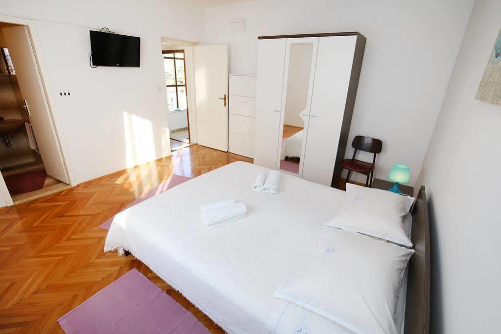 Apartments Martina 비빈제 외부 사진